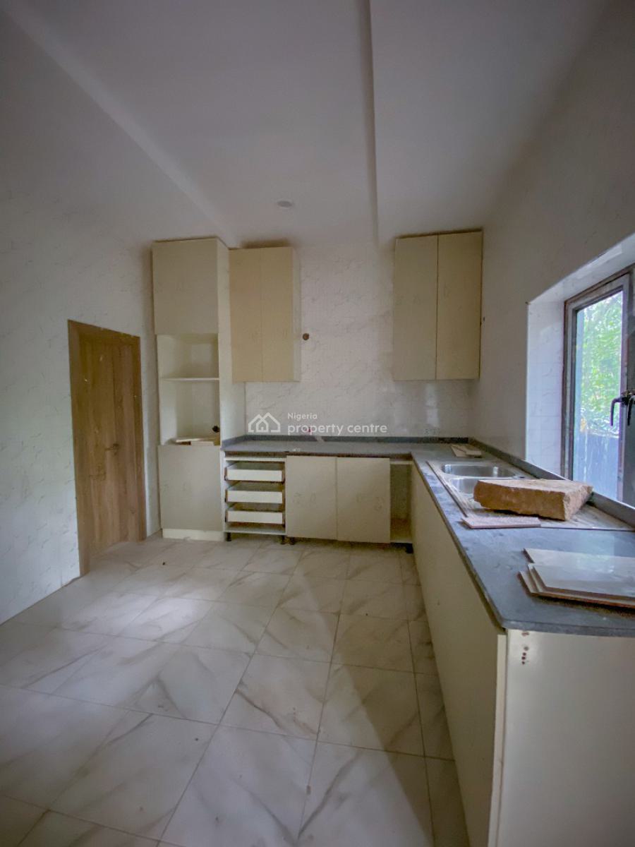 4-bedroom Terrace Duplex with Bq, Wuse, Abuja, Terraced Duplex for Sale