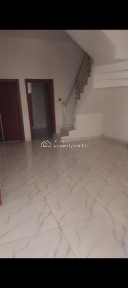 4 Bedroom Terraced Duplex, Irrish Road, Vgc, Lekki, Lagos, Terraced Duplex for Rent