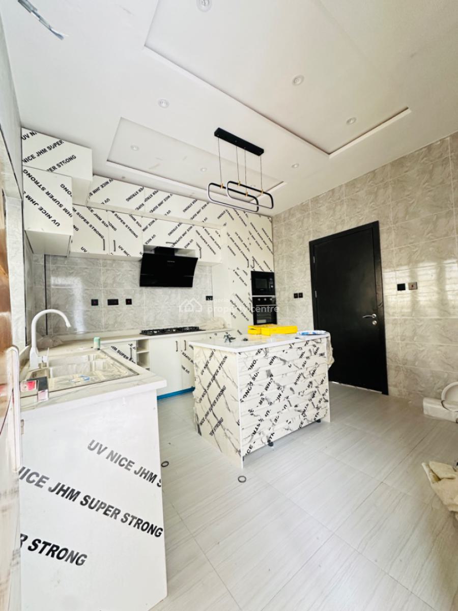 Specious 4 Bedrooms Detached Duplex with Bq, Abraham Adesanya, Lekki, Lagos, Detached Duplex for Sale