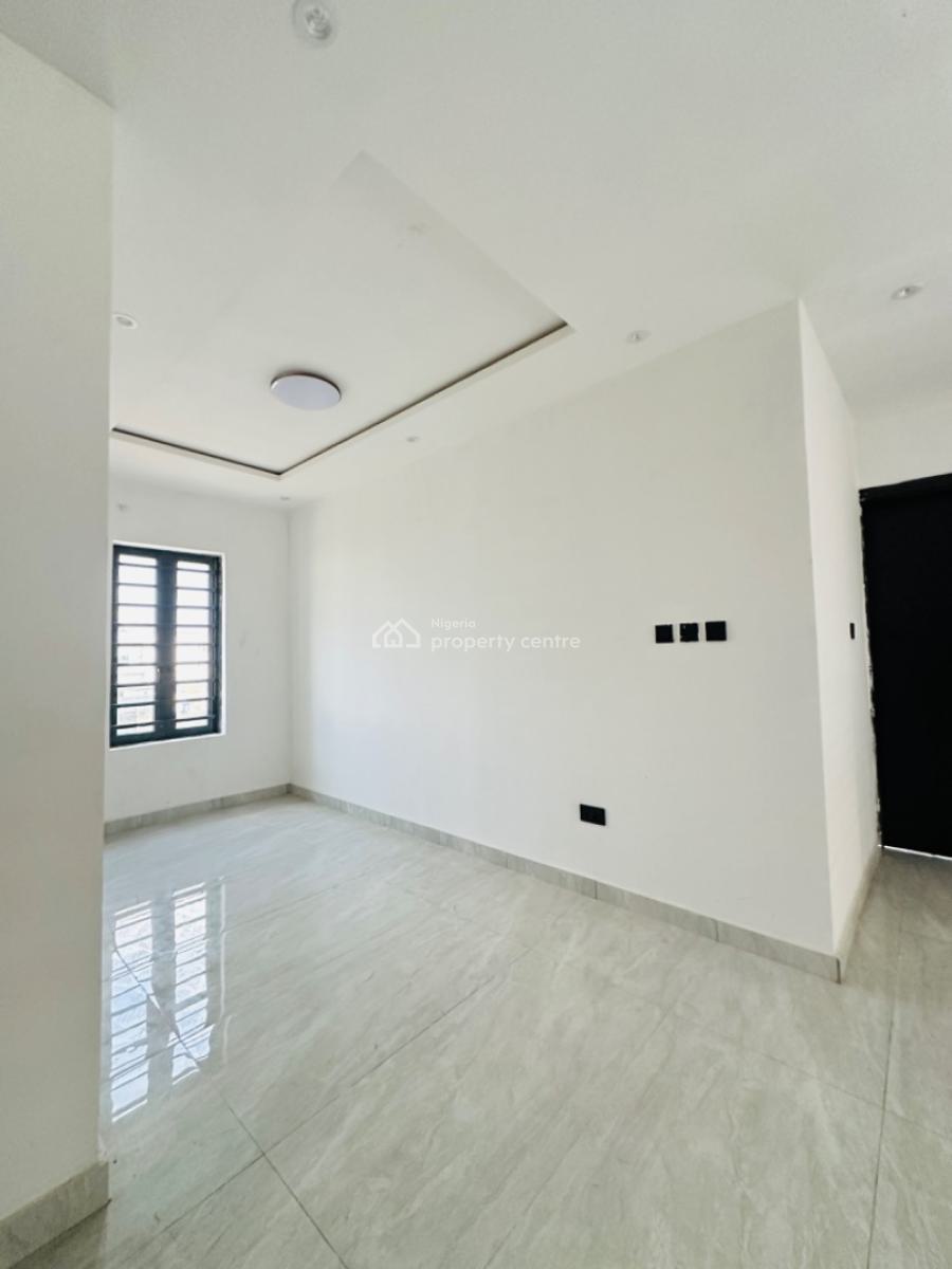 Specious 4 Bedrooms Detached Duplex with Bq, Abraham Adesanya, Lekki, Lagos, Detached Duplex for Sale