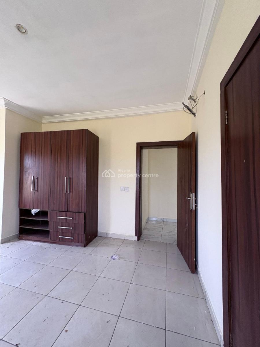 Massive and Beautiful Single Room in a Duplex Shared Apt, By Vgc Extension, Harris Drive, Vgc, Lekki, Lagos, Self Contain (single Rooms) for Rent