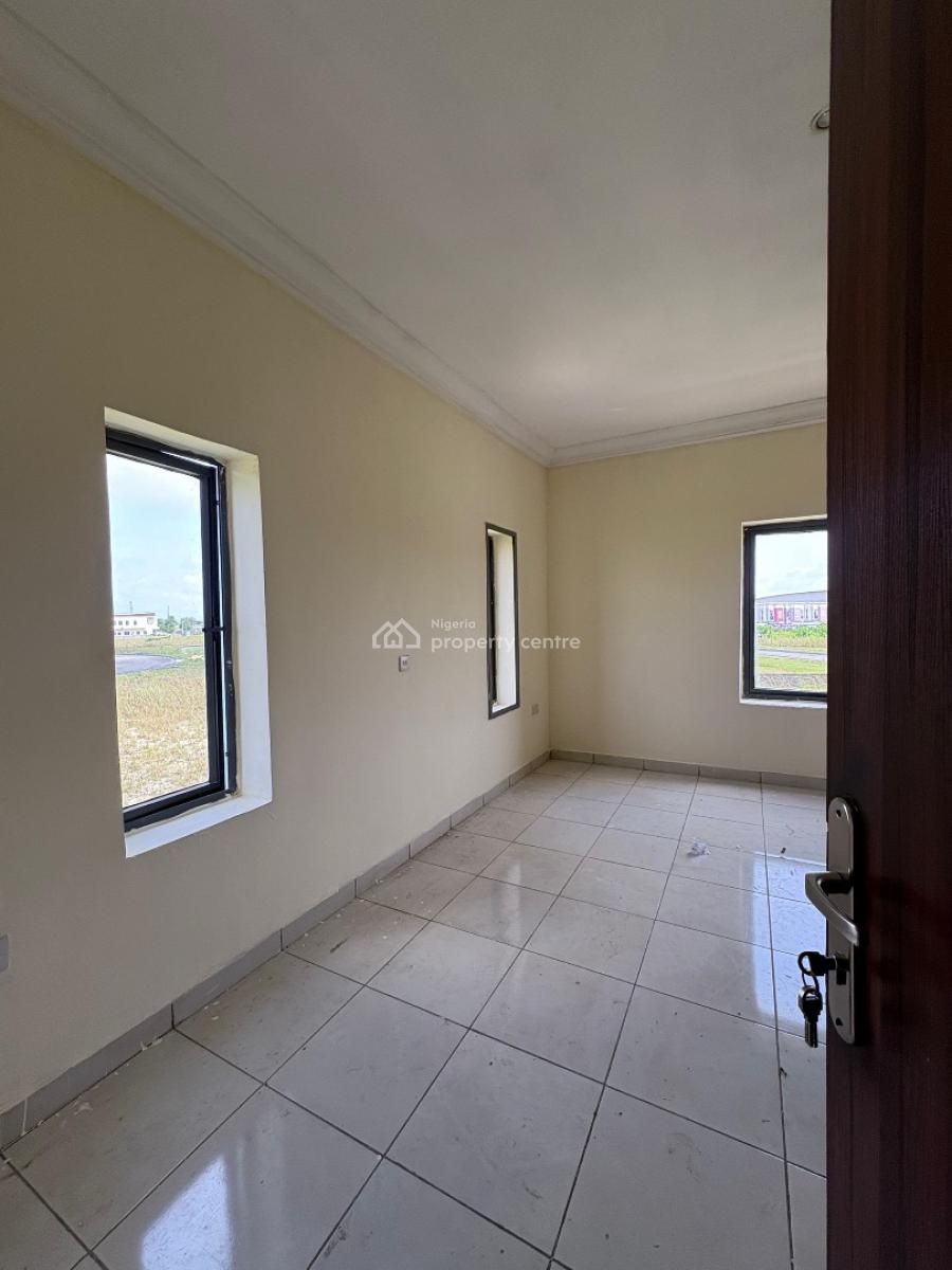 Massive and Beautiful Single Room in a Duplex Shared Apt, By Vgc Extension, Harris Drive, Vgc, Lekki, Lagos, Self Contain (single Rooms) for Rent