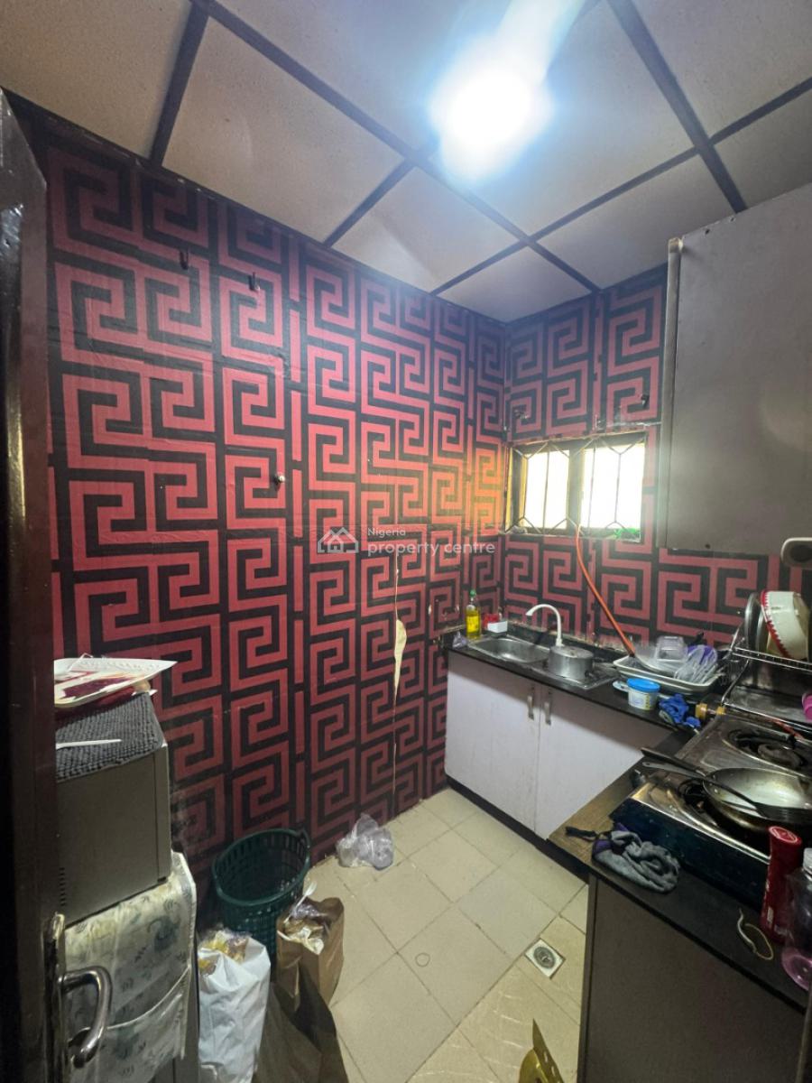 a Nice and Very Spacious 1 Bedroom Apartment(upstair), Off Admiralty Way, Lekki Phase 1, Lekki, Lagos, Mini Flat (room and Parlour) for Rent