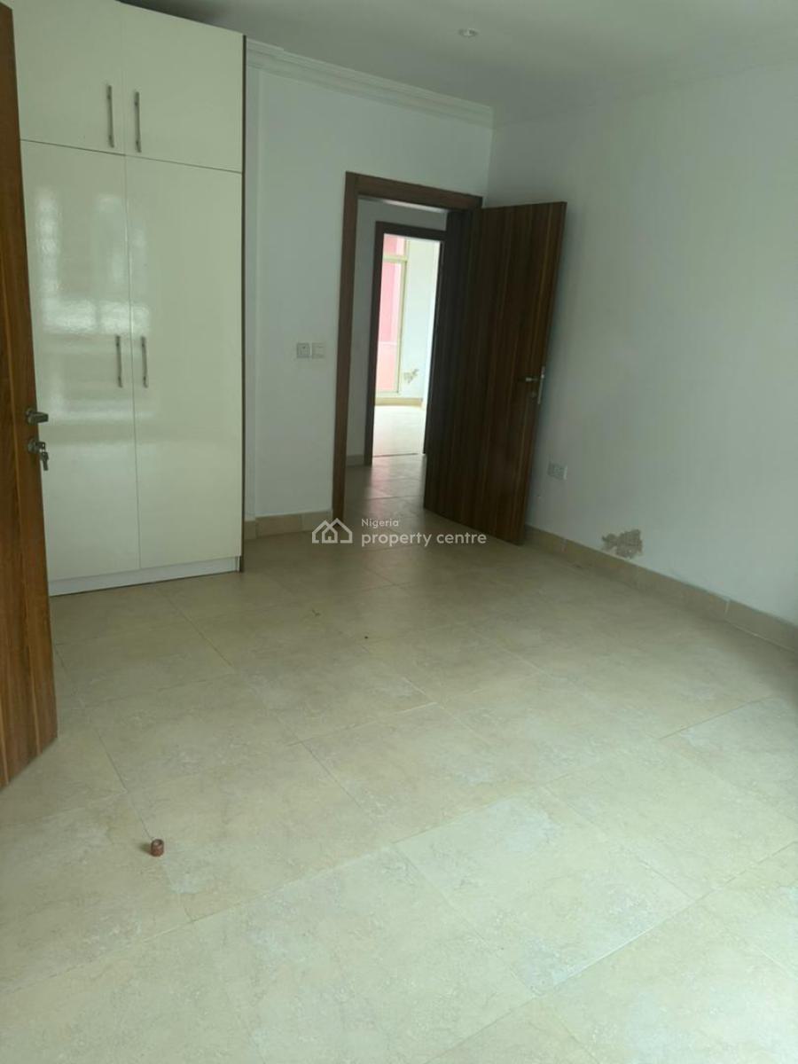 Exquisite Well Improved and Tastefully Finished 3 Bedrooms Maisonette, Off Glover Road, Banana Island, Ikoyi, Lagos, House for Rent