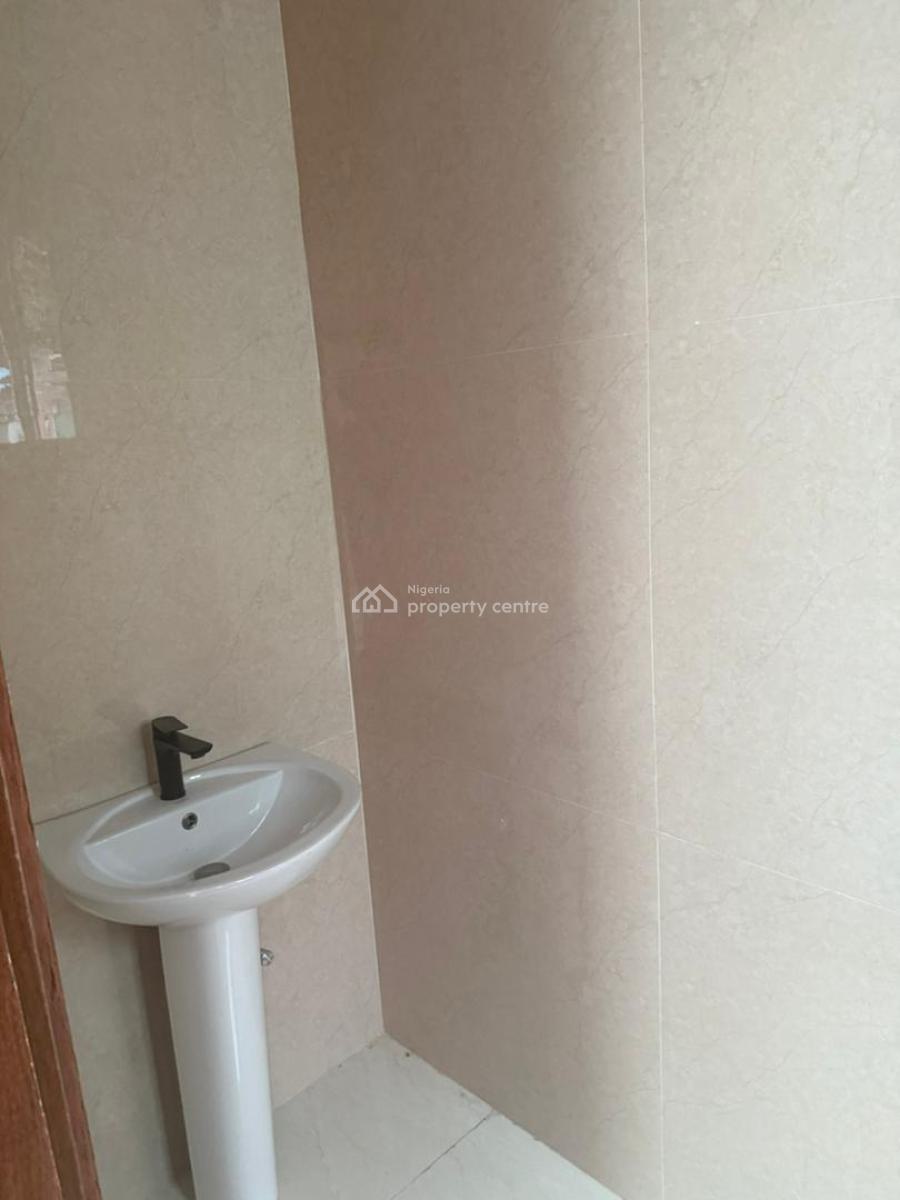 Exquisite Well Improved and Tastefully Finished 3 Bedrooms Maisonette, Off Glover Road, Banana Island, Ikoyi, Lagos, House for Rent