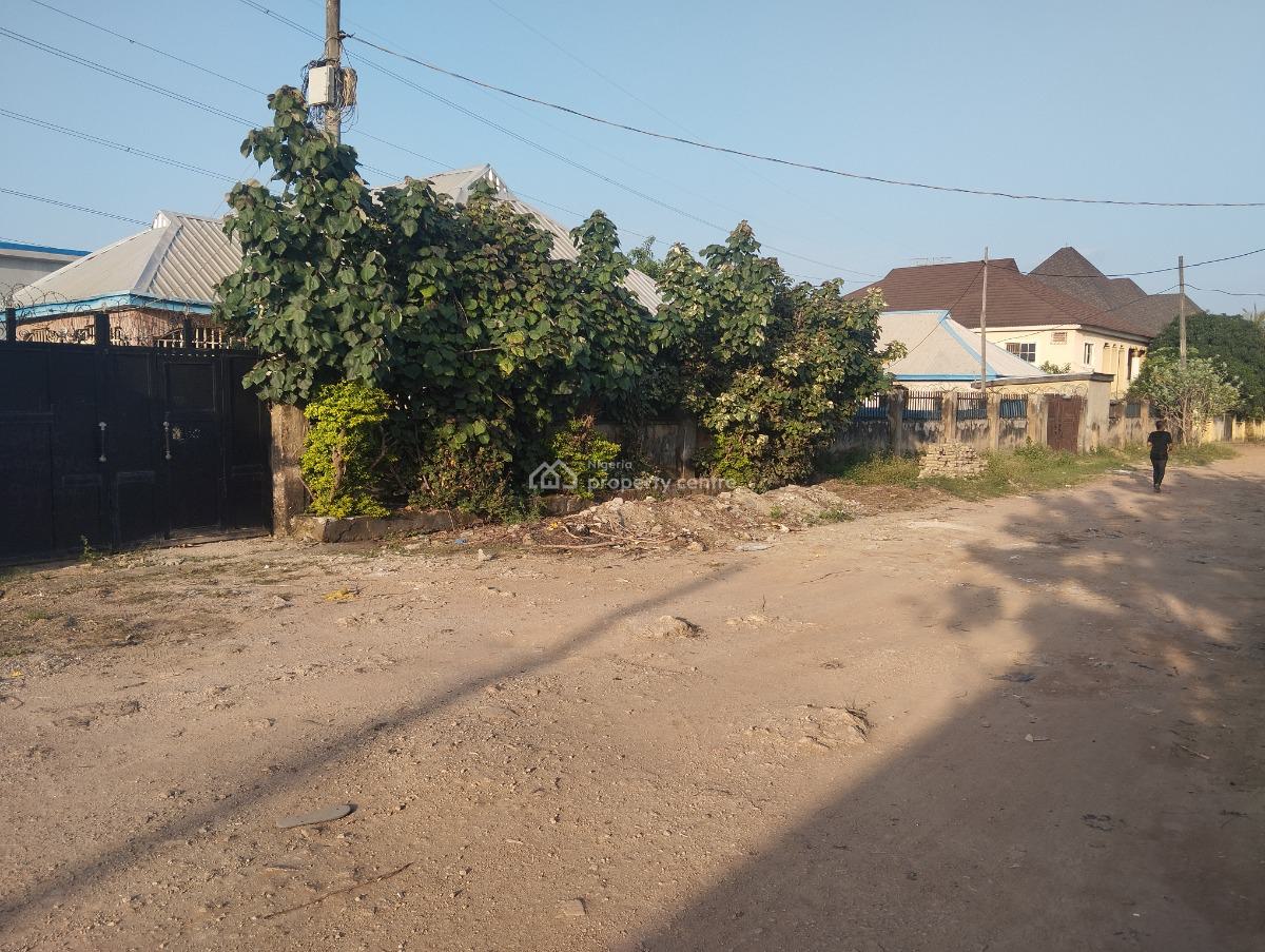 2units of 1bedroom with Extra 600sqm of Land in Kubwa Arab Road, Opposite Nnpc Filling Station in Arab Road Kubwa, Kubwa, Abuja, Detached Bungalow for Sale