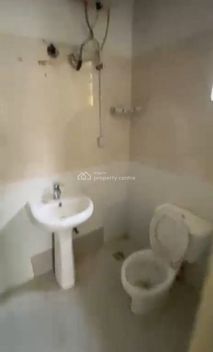 Spacious Detached 3 Bedrooms Bungalow with Large Self Compound (video), Thomas Estate, Ajah, Lagos, Flat / Apartment for Rent