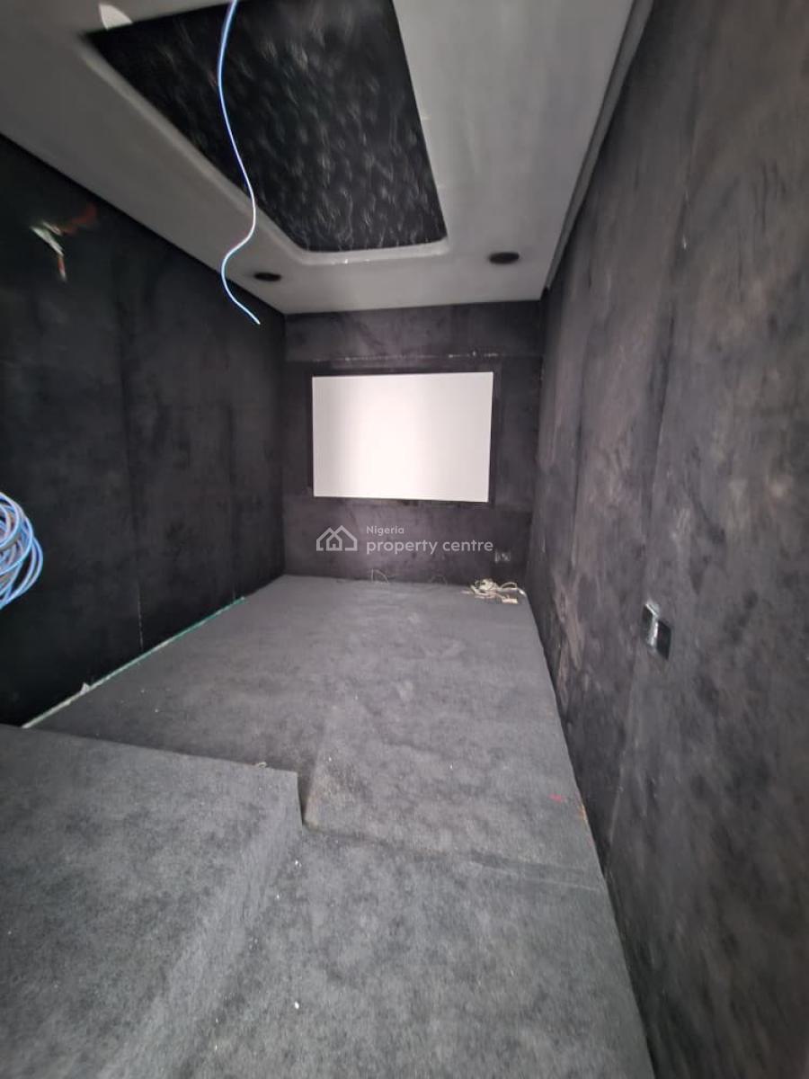 Exquisite Spacious 5 Bedroom Fully Detached Duplex with Bq, Pool, Comes with a Private Cinema Within a Prestigious Enclave, Lekki Phase 1, Lekki, Lagos, Detached Duplex for Sale
