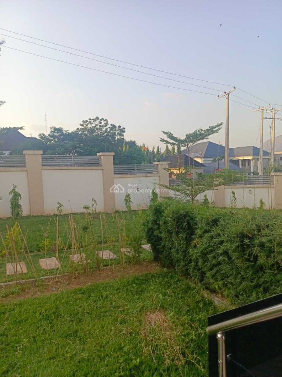 Luxurious 4 Bedrooms Terraced Duplex with a Bq Attached, Asokoro District, Abuja, House for Rent
