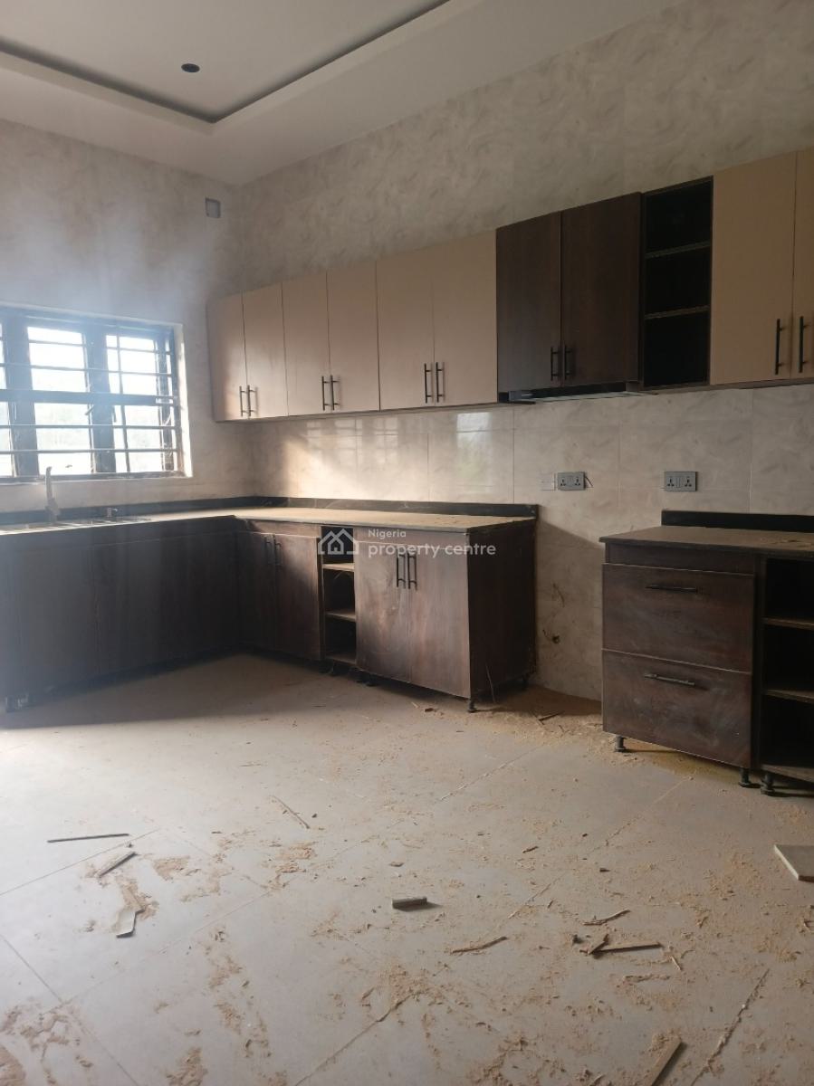 Luxurious 4 Bedrooms Terraced Duplex with a Bq Attached, Asokoro District, Abuja, House for Rent