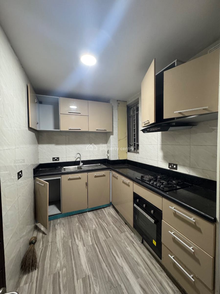 Fully Furnished 2 Bedrooms Apartment, Lekki Phase 1, Lekki, Lagos, Flat / Apartment for Rent