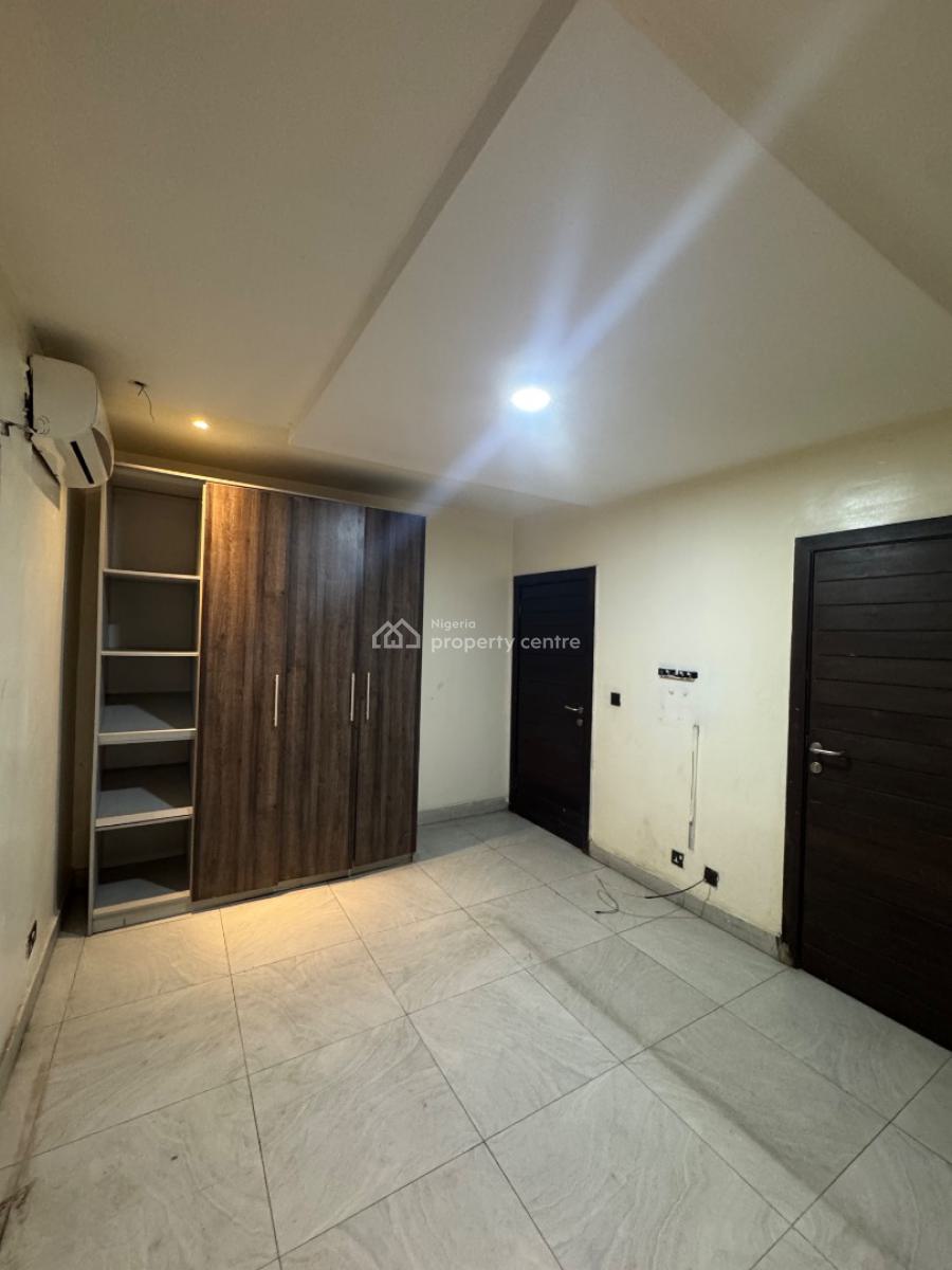 Fully Furnished 2 Bedrooms Apartment, Lekki Phase 1, Lekki, Lagos, Flat / Apartment for Rent