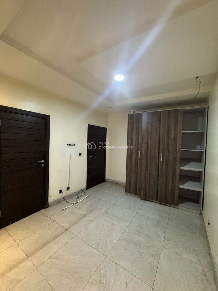 Fully Furnished 2 Bedrooms Apartment, Lekki Phase 1, Lekki, Lagos, Flat / Apartment for Rent