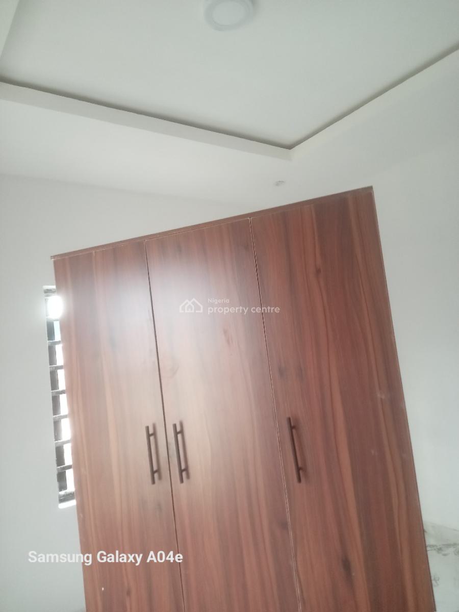 Brand New Fanastic 2 Bedroom Flat, Upstair, Westwood Estate, Badore, Ajah, Lagos, Flat / Apartment for Rent