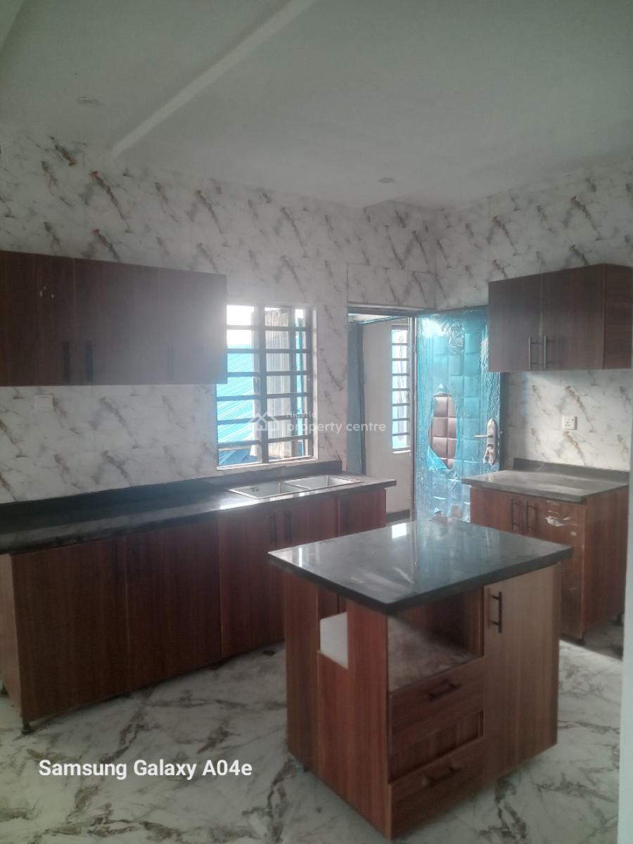 Brand New Fanastic 2 Bedroom Flat, Upstair, Westwood Estate, Badore, Ajah, Lagos, Flat / Apartment for Rent
