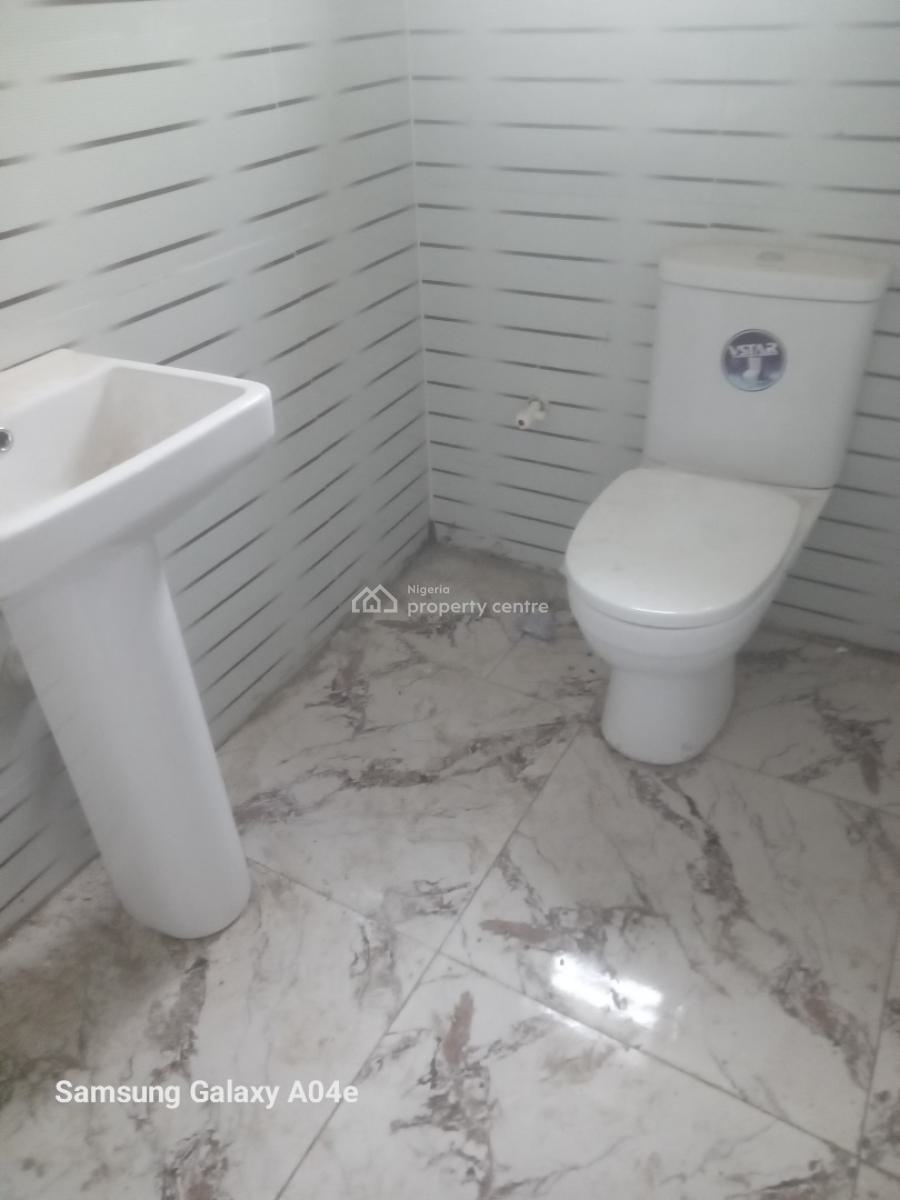Brand New Fanastic 2 Bedroom Flat, Upstair, Westwood Estate, Badore, Ajah, Lagos, Flat / Apartment for Rent