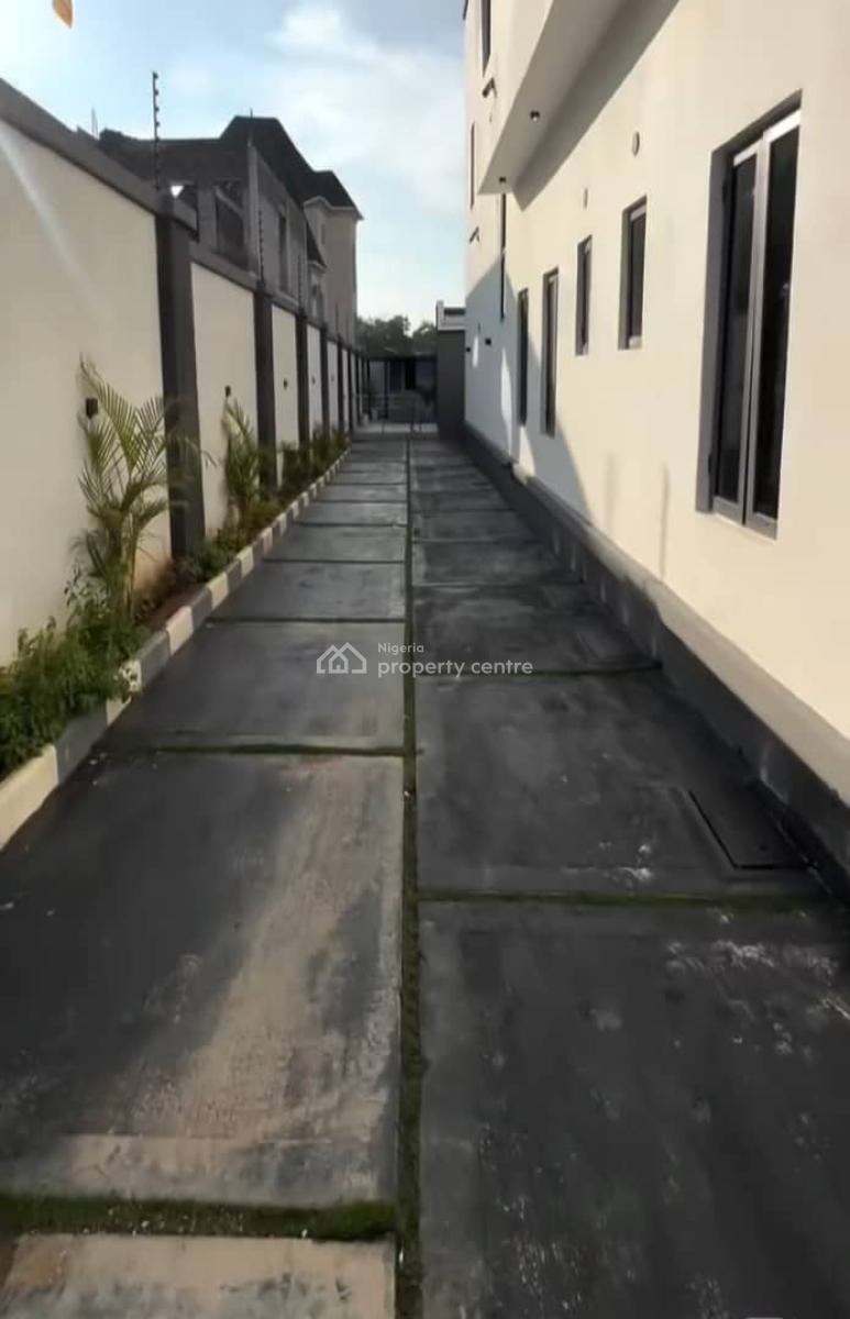 Smart Newly Built 5 Bedroom Fully Detached Duplex in an Estate, Guzape District, Abuja, Detached Duplex for Sale