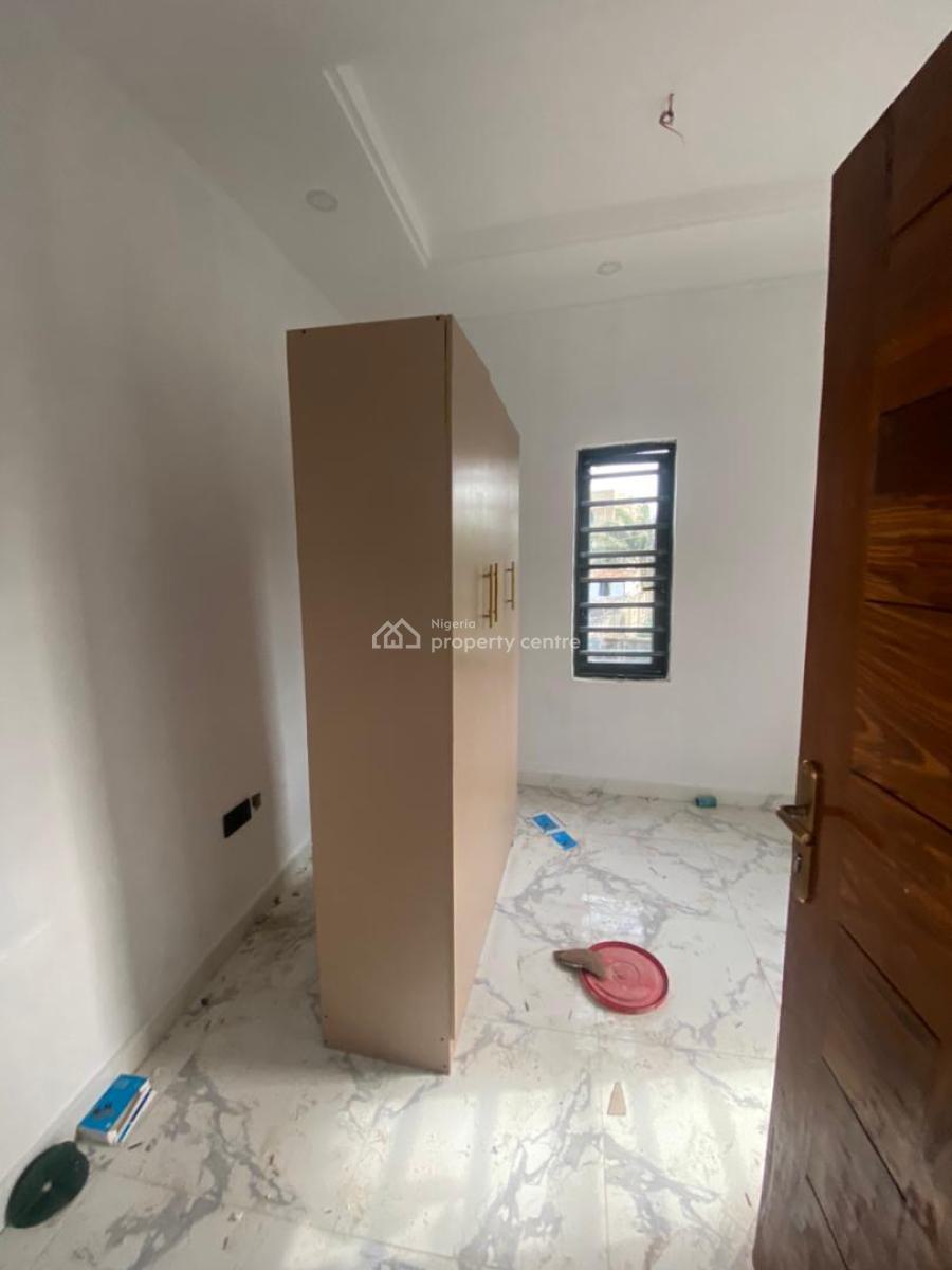 Mini Flat in a Secured Environment, Agunbiade, Ogombo, Ajah, Lagos, Flat / Apartment for Rent