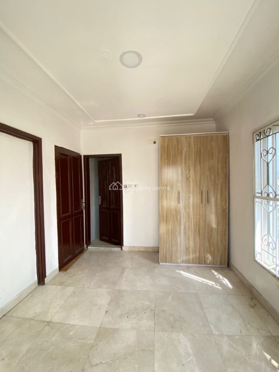 Fully Serviced 3 Bedroom Penthouse, Lekki Phase 1, Lekki, Lagos, Flat / Apartment for Rent