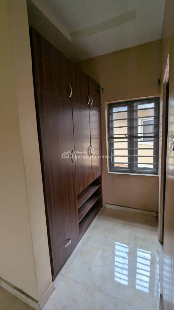 3 Bedroom Terrace Duplex, Brooks, Magodo, Lagos, Terraced Duplex for Rent
