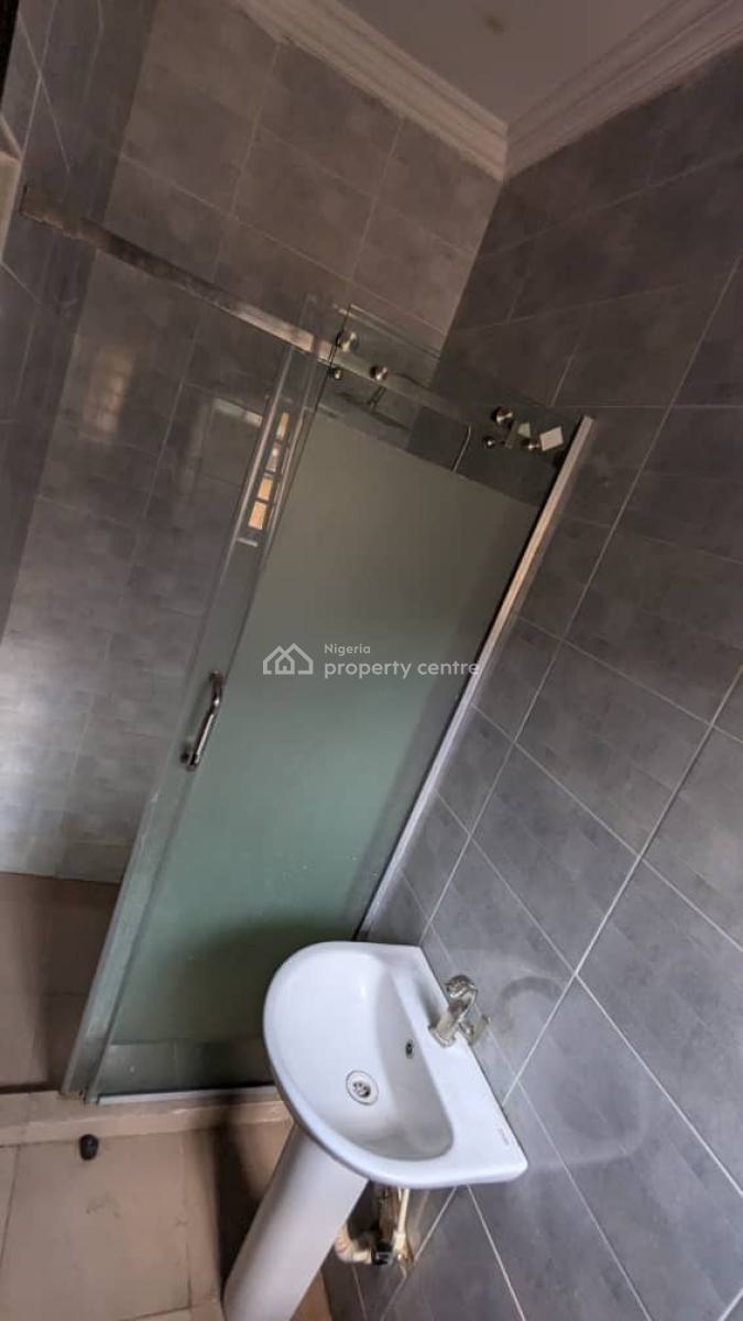 3 Bedroom Terrace Duplex, Brooks, Magodo, Lagos, Terraced Duplex for Rent