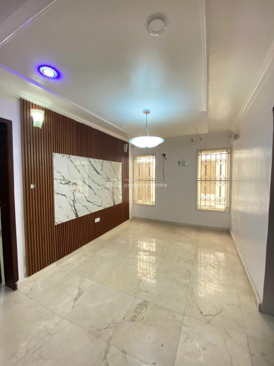 Fully Serviced 1 Bedroom Apartment with 24hours Light, Lekki Phase 1, Lekki, Lagos, Mini Flat (room and Parlour) for Rent