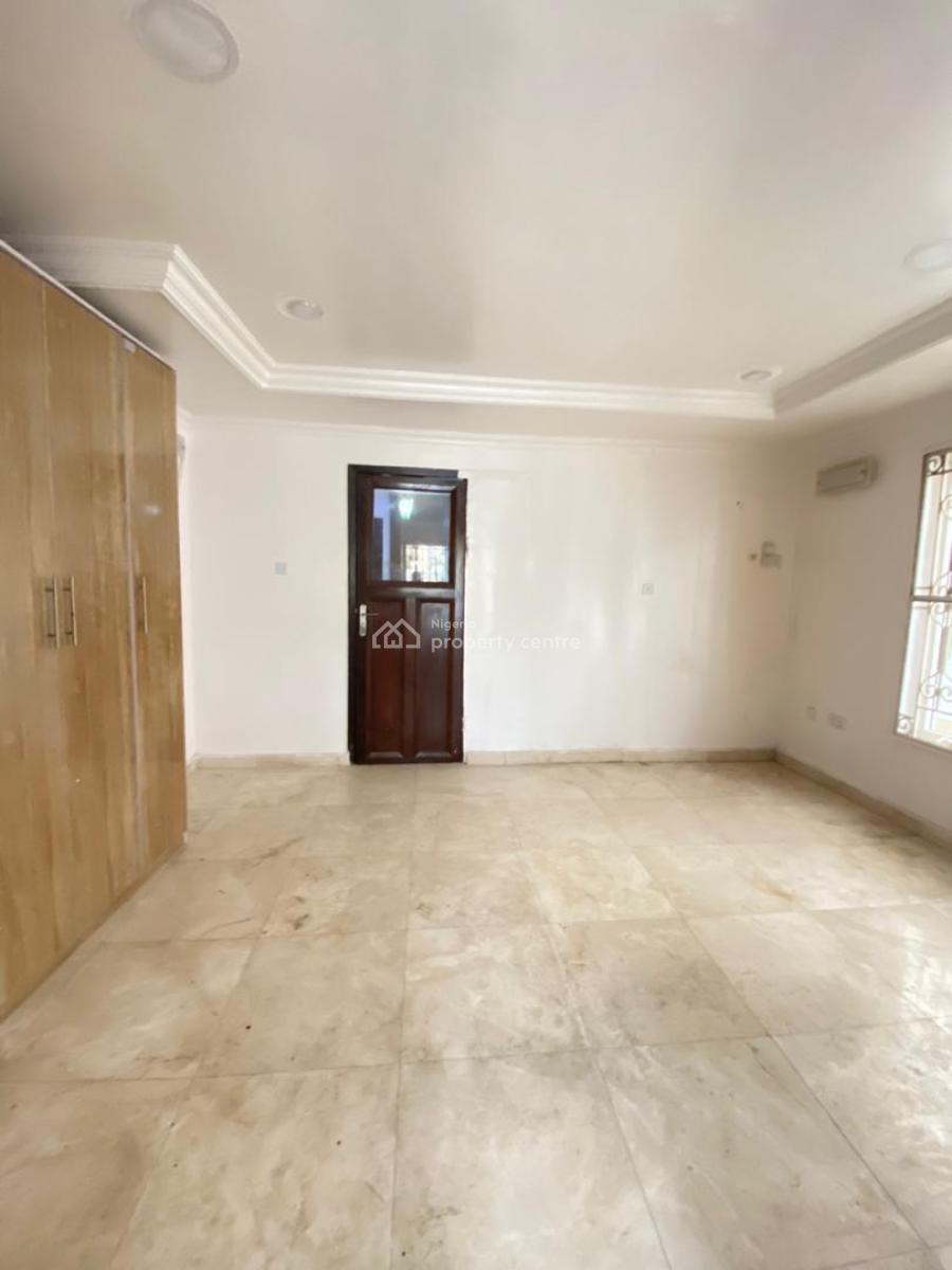 Fully Serviced 1 Bedroom Apartment with 24hours Light, Lekki Phase 1, Lekki, Lagos, Mini Flat (room and Parlour) for Rent