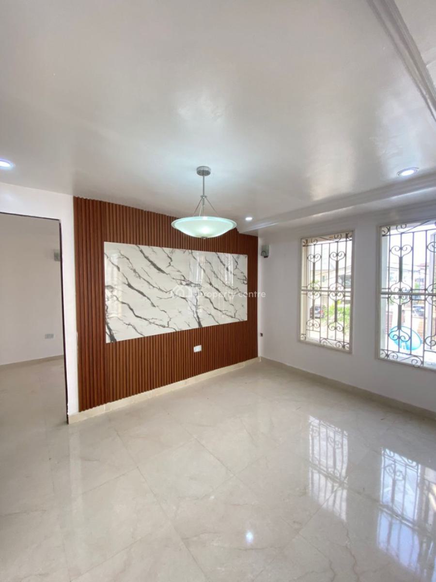 Fully Serviced 1 Bedroom Apartment with 24 Hours Electricity, Lekki Phase 1, Lekki, Lagos, Mini Flat (room and Parlour) for Rent