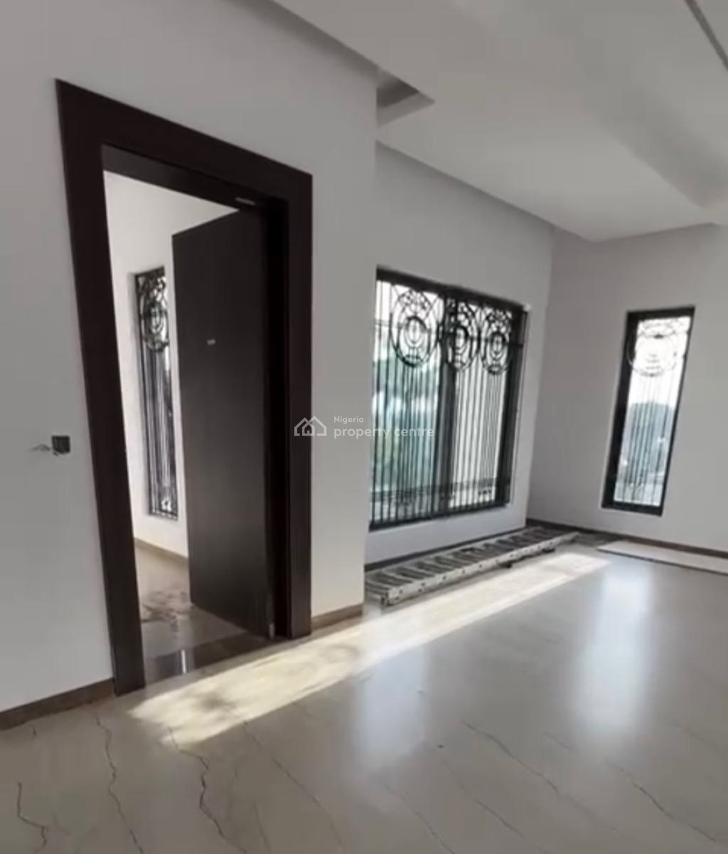 6-bedroom Mansion with Pool & Elevator, Maitama District, Abuja, Terraced Duplex for Sale