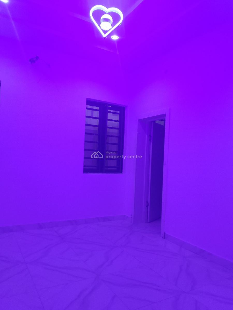 2 Bedroom Apartment, Orchid Road, Lekki, Lagos, Flat / Apartment for Rent