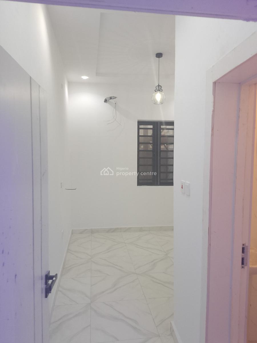 2 Bedroom Apartment, Orchid Road, Lekki, Lagos, Flat / Apartment for Rent