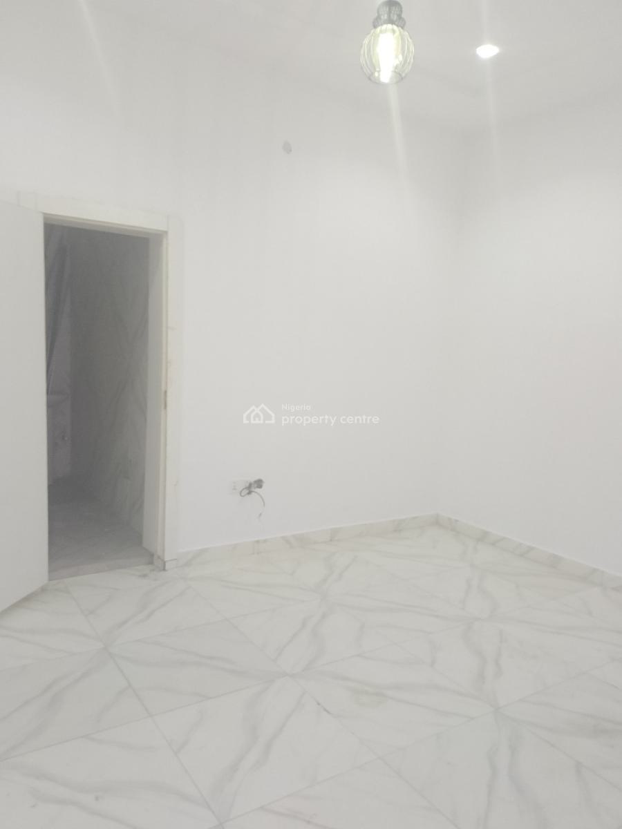 2 Bedroom Apartment, Orchid Road, Lekki, Lagos, Flat / Apartment for Rent