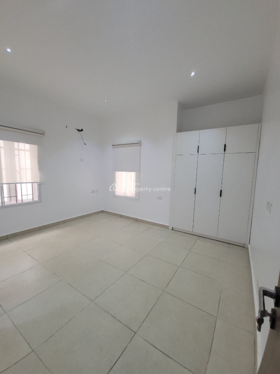 2 Bedroom Flat in Lekki Phase 1, Lekki Phase 1, Lekki, Lagos, Flat / Apartment for Rent
