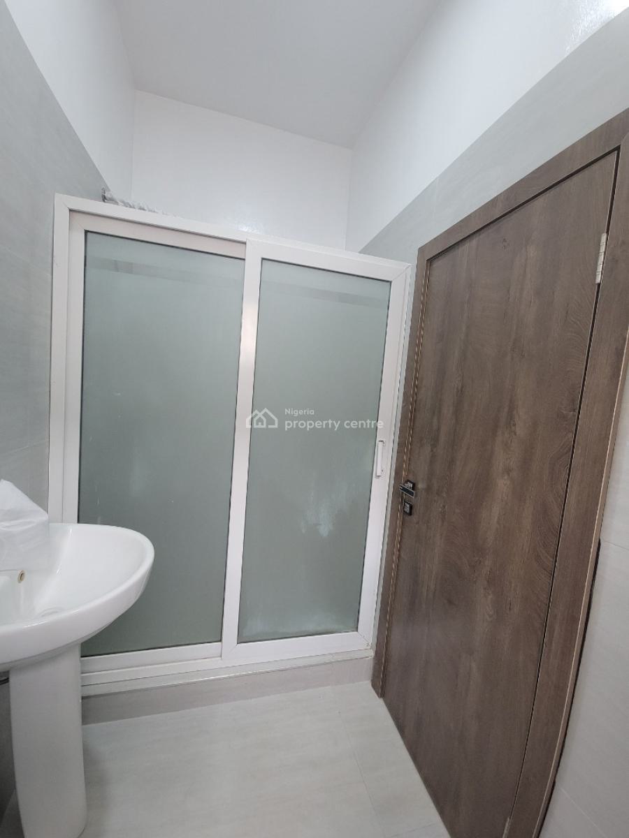 2 Bedroom Flat in Lekki Phase 1, Lekki Phase 1, Lekki, Lagos, Flat / Apartment for Rent