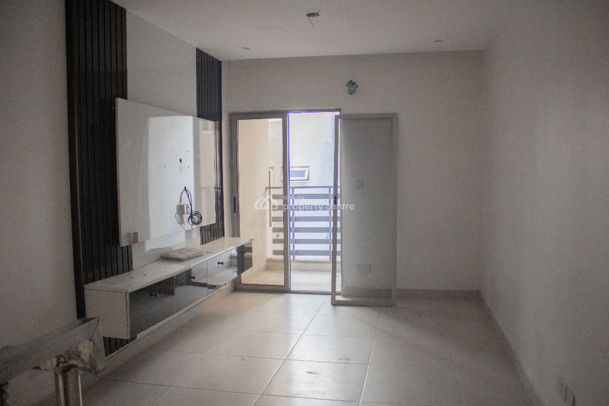 Exquisite 3bedroom Apartment, Lifecamp, Life Camp, Abuja, Flat / Apartment for Rent