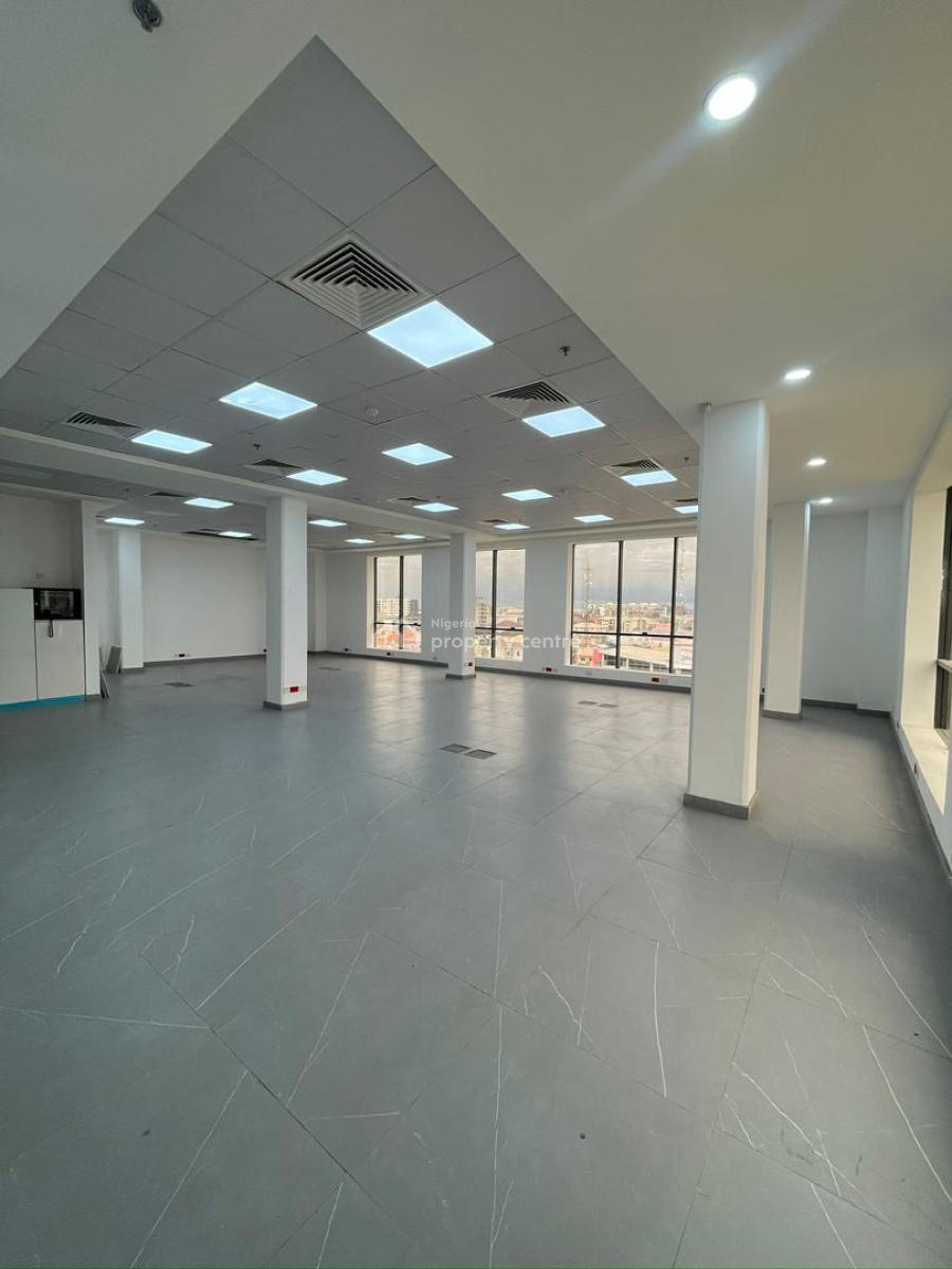 Office Space on 5th Floor, Lekki Phase 1, Lekki, Lagos, Office Space for Rent