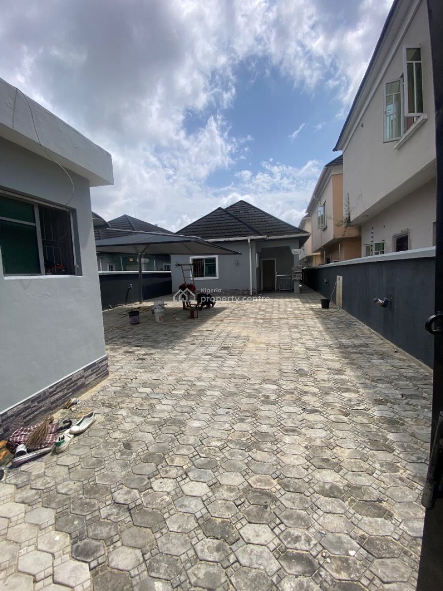 Luxury 3bedroom Fully Detached Bungalow & Bq, Luxury Estate 7car Park, Thomas Estate in a Secure Luxury Estate, Ajah, Lagos, Detached Bungalow for Rent