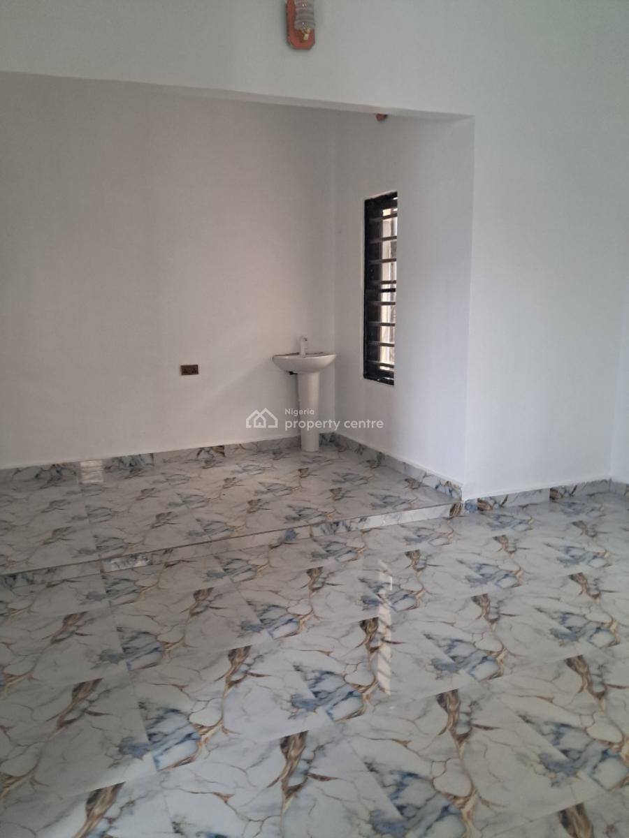Luxury  Two Bedroom Flats Pop Blast, Across Koka Axis, Asaba, Delta, Flat / Apartment for Rent
