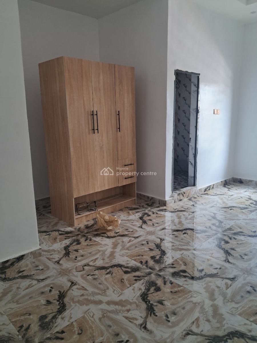 Luxury  Two Bedroom Flats Pop Blast, Across Koka Axis, Asaba, Delta, Flat / Apartment for Rent