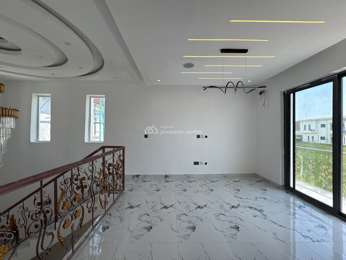 3 Bedroom Terrace in a Serene Estate, Sangotedo, Ajah, Lagos, Terraced Duplex for Sale