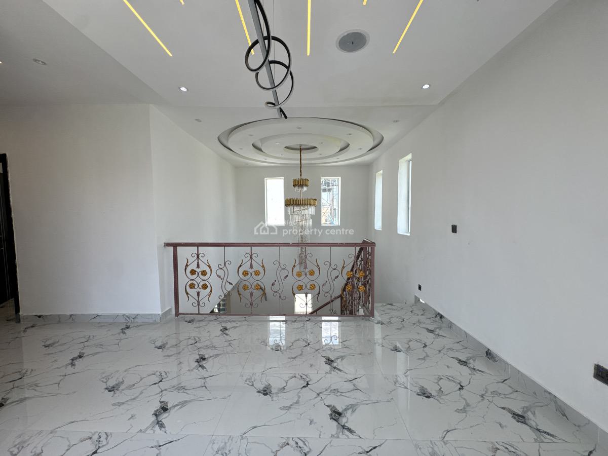 3 Bedroom Terrace in a Serene Estate, Sangotedo, Ajah, Lagos, Terraced Duplex for Sale