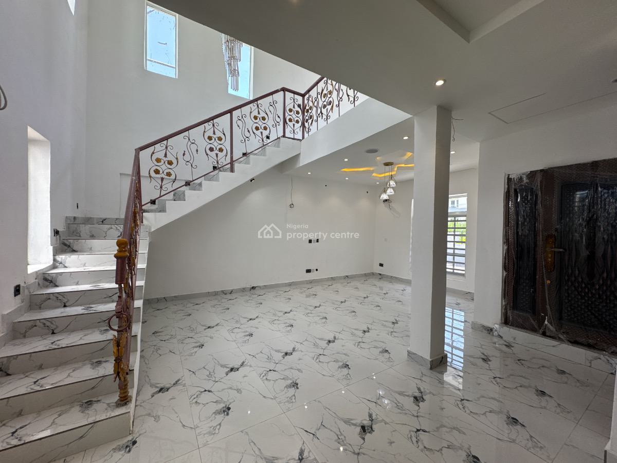 3 Bedroom Terrace in a Serene Estate, Sangotedo, Ajah, Lagos, Terraced Duplex for Sale