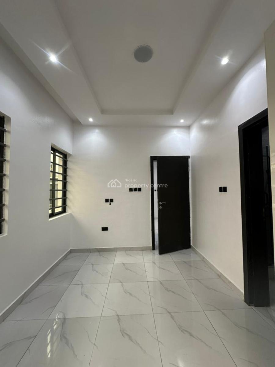 Newly Built 2 Bedroom Apartment with Elevator, Lekki Phase One, Lekki, Lagos, House for Sale
