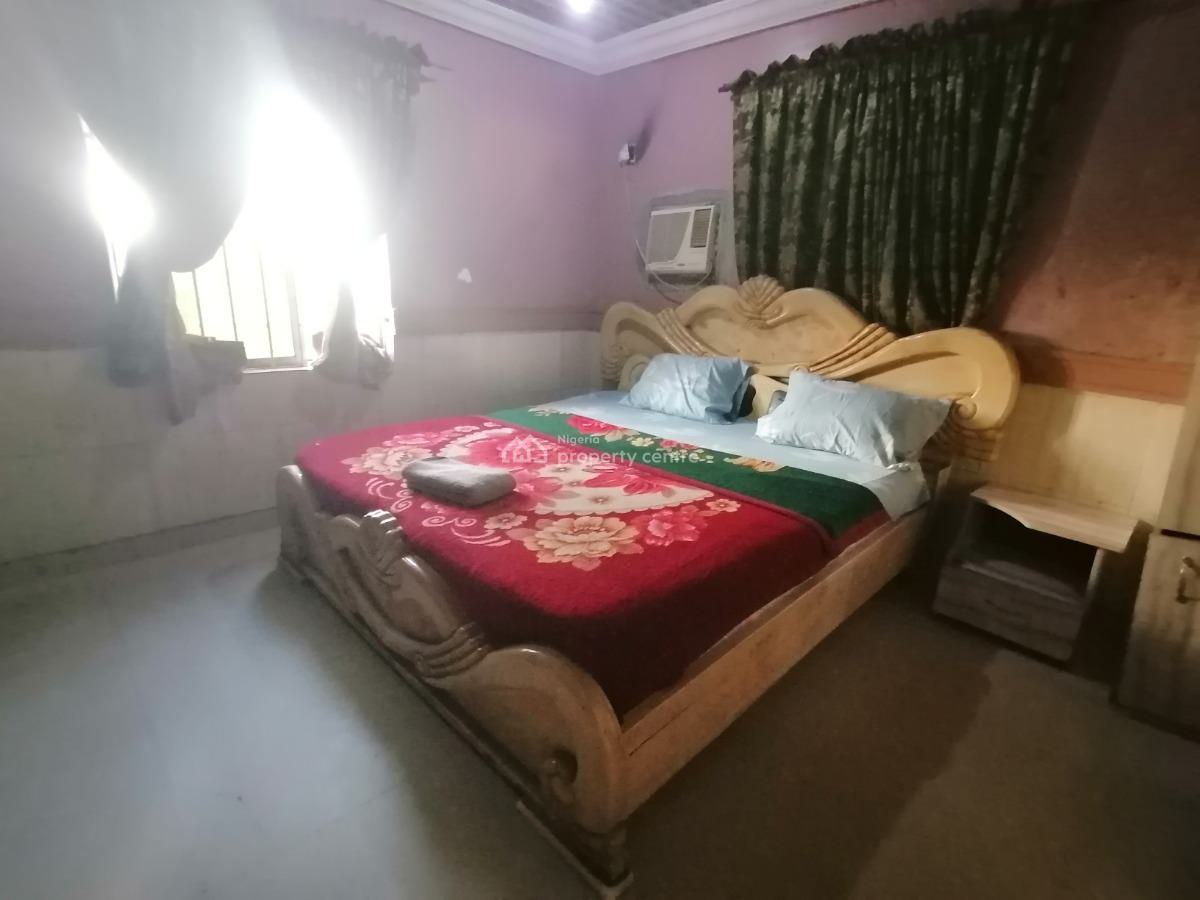 25 Rooms Hotel, Merogun Off Mcdermott Road, Warri, Delta, Hotel / Guest House for Sale