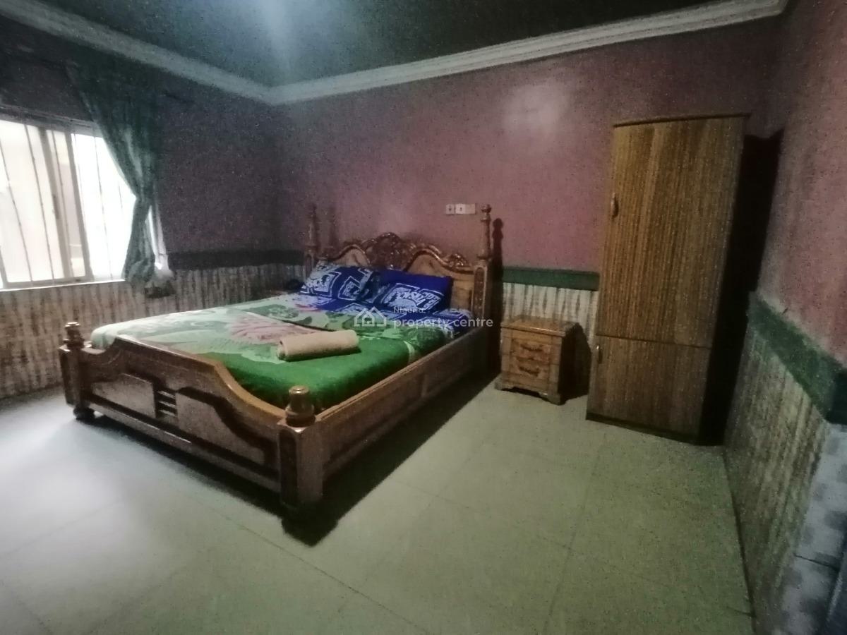 25 Rooms Hotel, Merogun Off Mcdermott Road, Warri, Delta, Hotel / Guest House for Sale