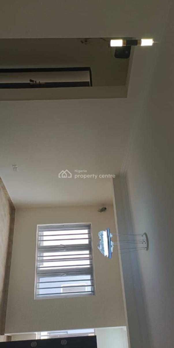 Now Available, Orchid Road Lekki, Lekki, Lagos, Flat / Apartment for Sale