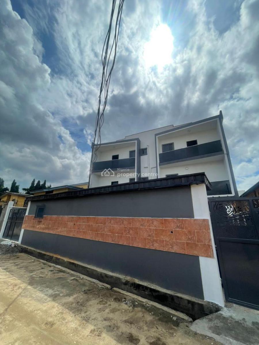Nice 3 Bedroom  Spacious Apartment  with a Bq, Ogba Ikeja Lagos, Ikeja, Lagos, Flat / Apartment for Sale