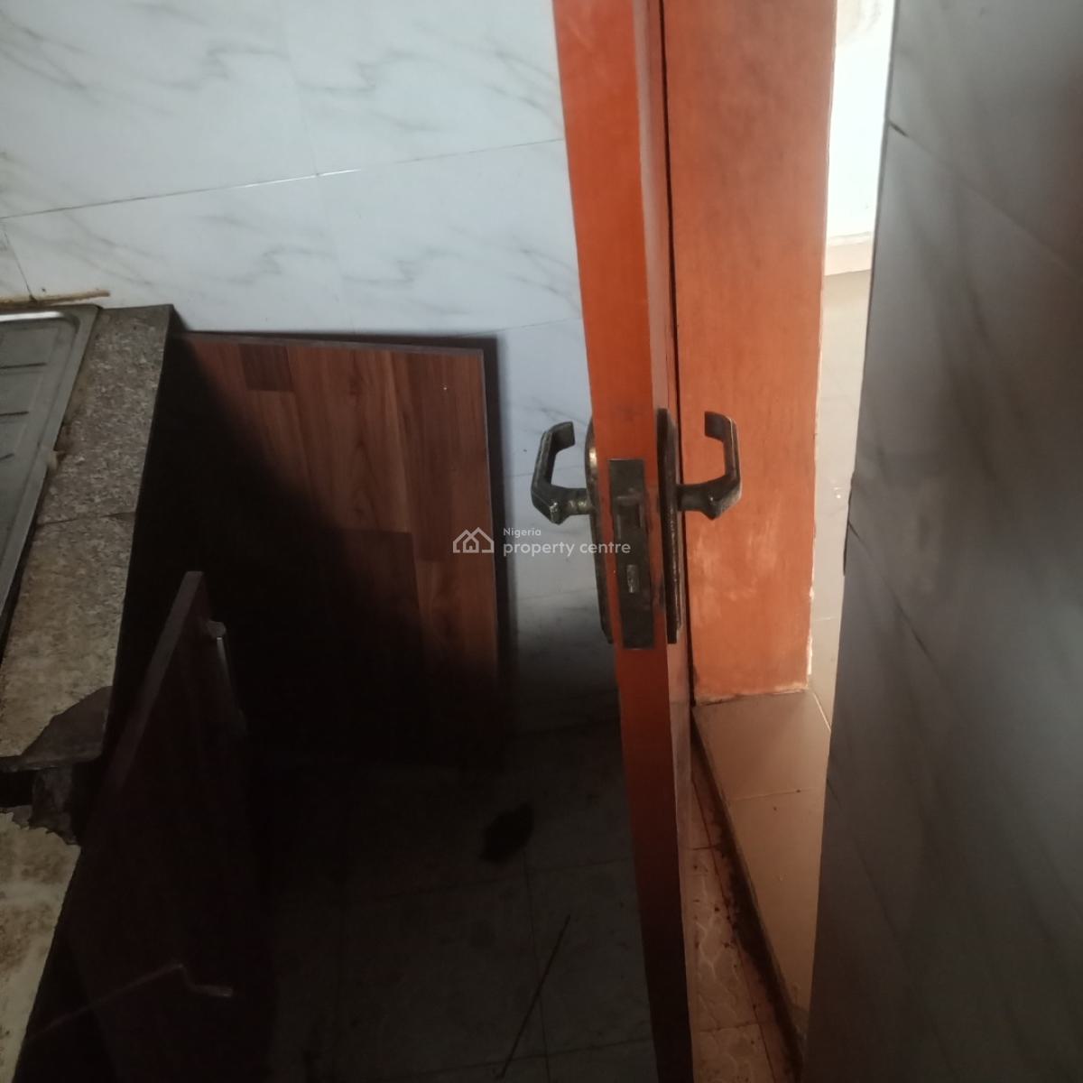 Self Contain, Palmwill Estate, Badore, Ajah, Lagos, Self Contain (single Rooms) for Rent