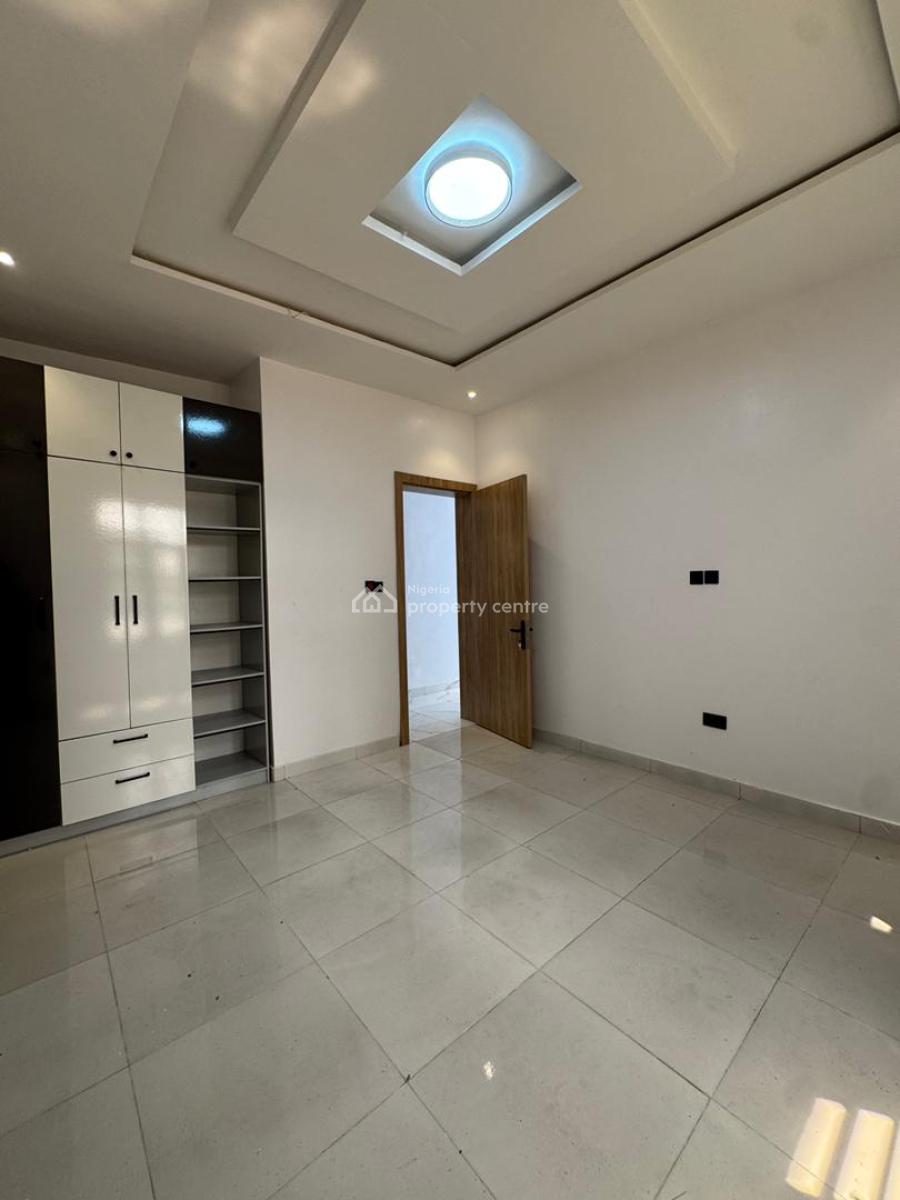 New 2 Bedroom Apartment with Swimming Pool and Fibre Optic Internet., Abraham Adesanya, Ajah, Lagos, Flat / Apartment for Sale