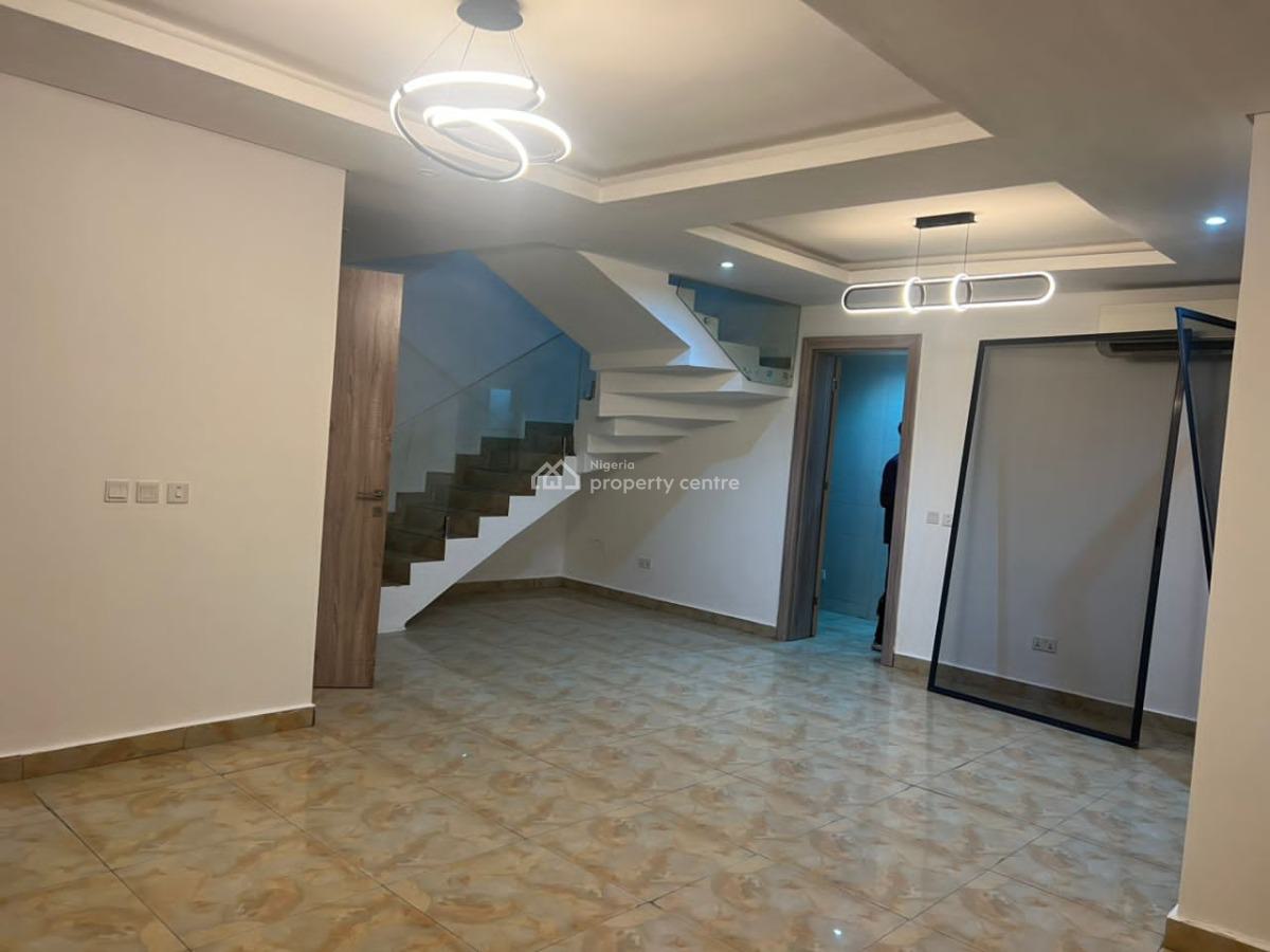 4bedroom Terrace with Bq  -30m Slightly Negotiable, Off Admiralty Way, Lekki Phase 1, Lekki, Lagos, Terraced Duplex for Rent